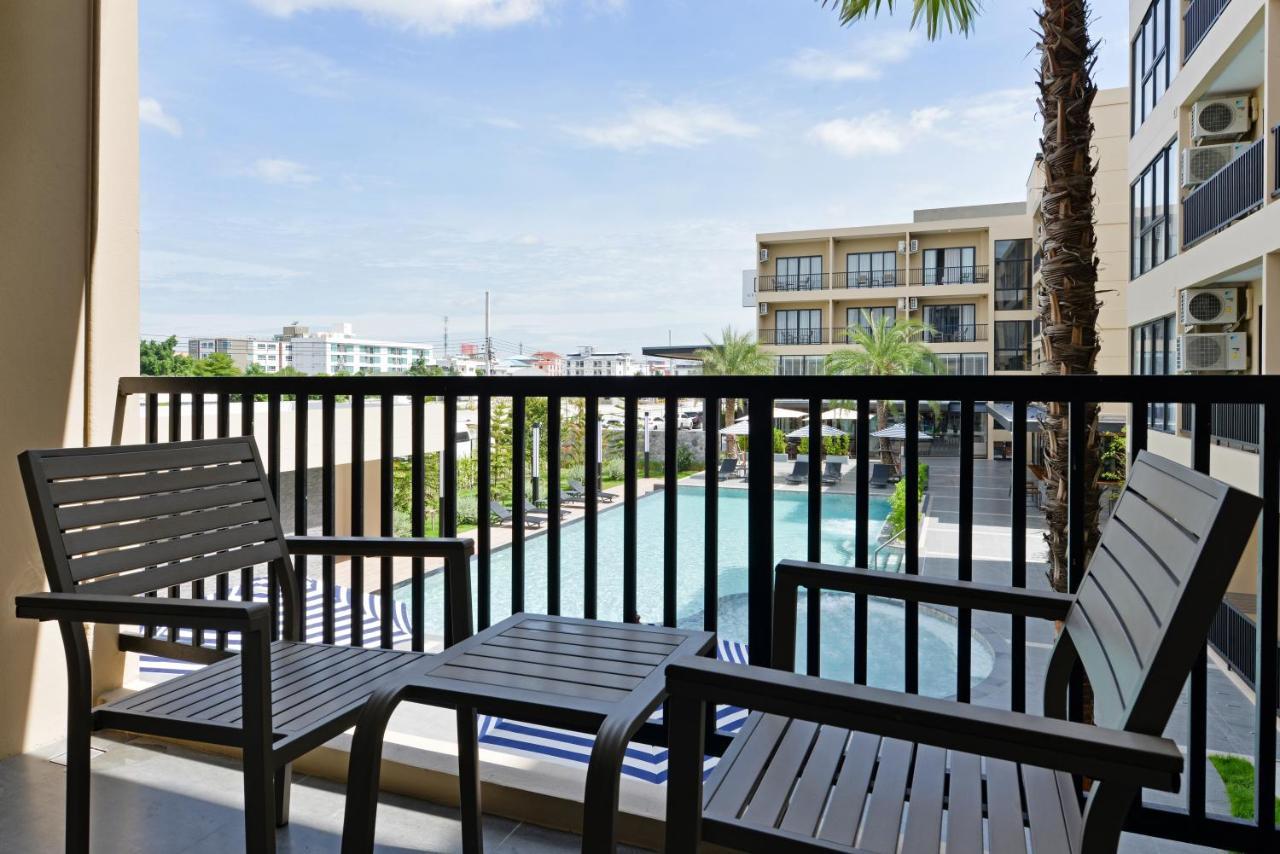 Superior Double or Twin Room Pool View