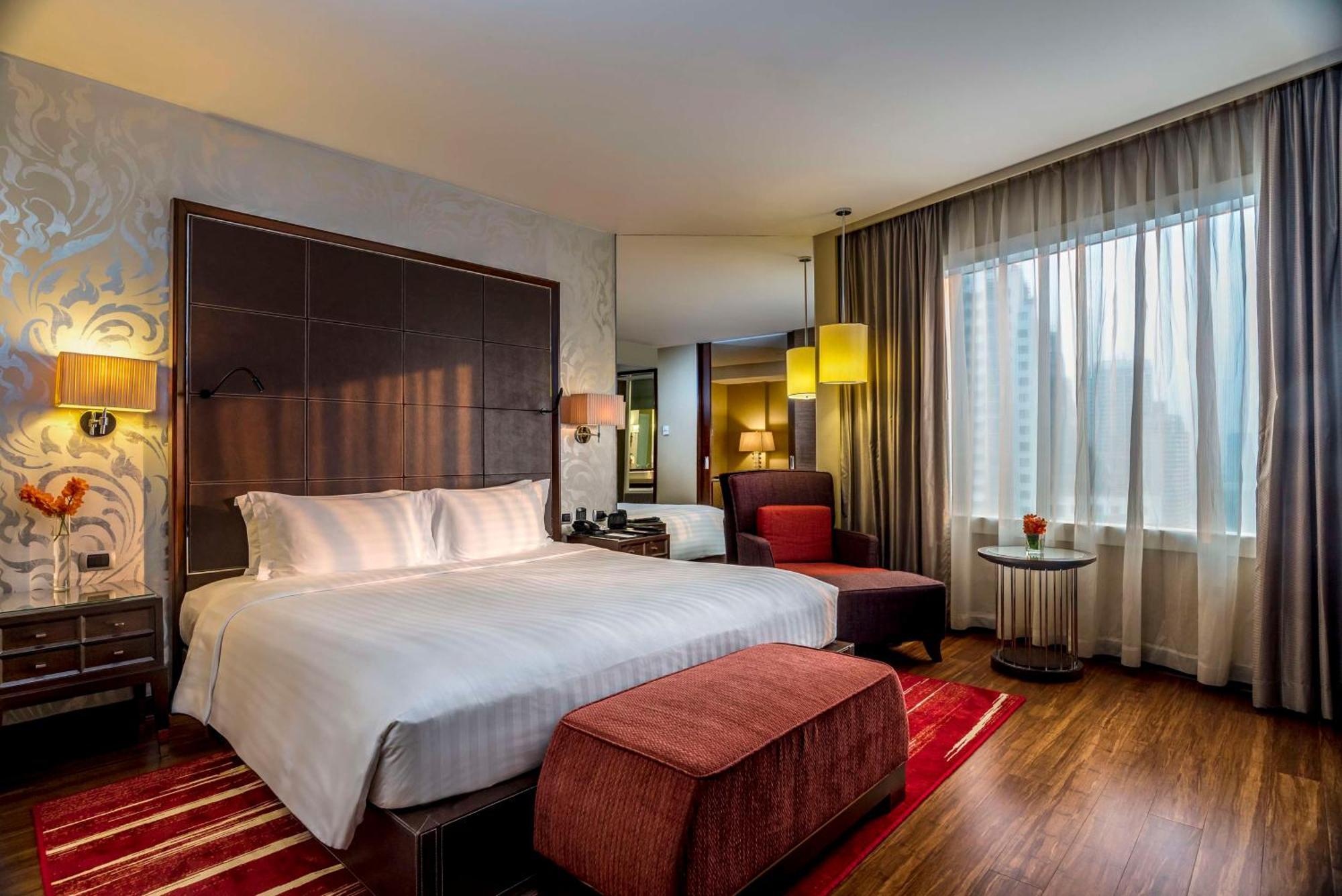 Deluxe King Suite,1624745989:JPEG