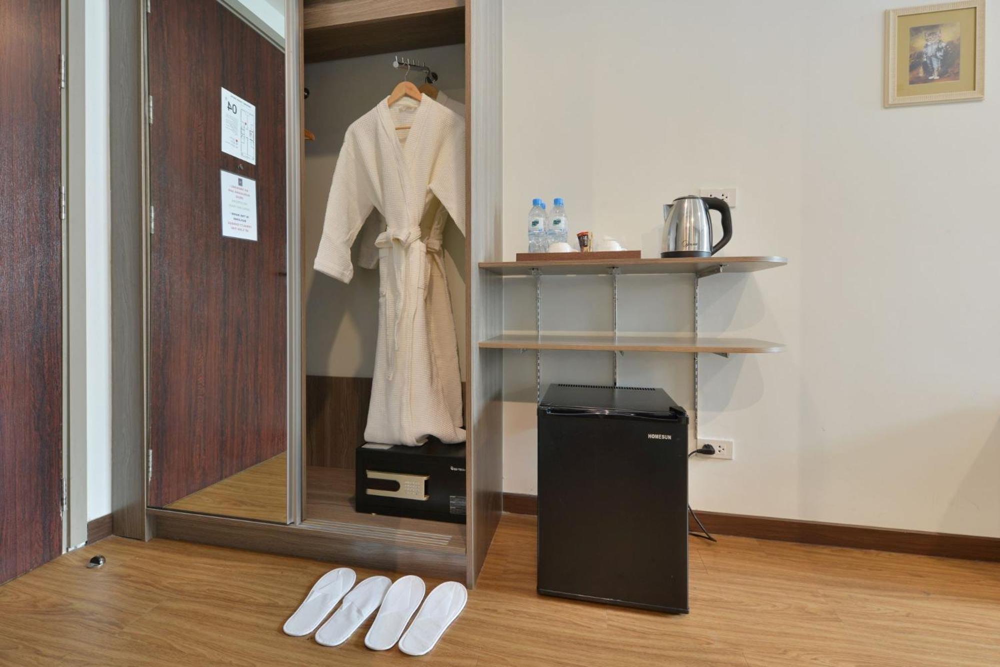 Superior King Room