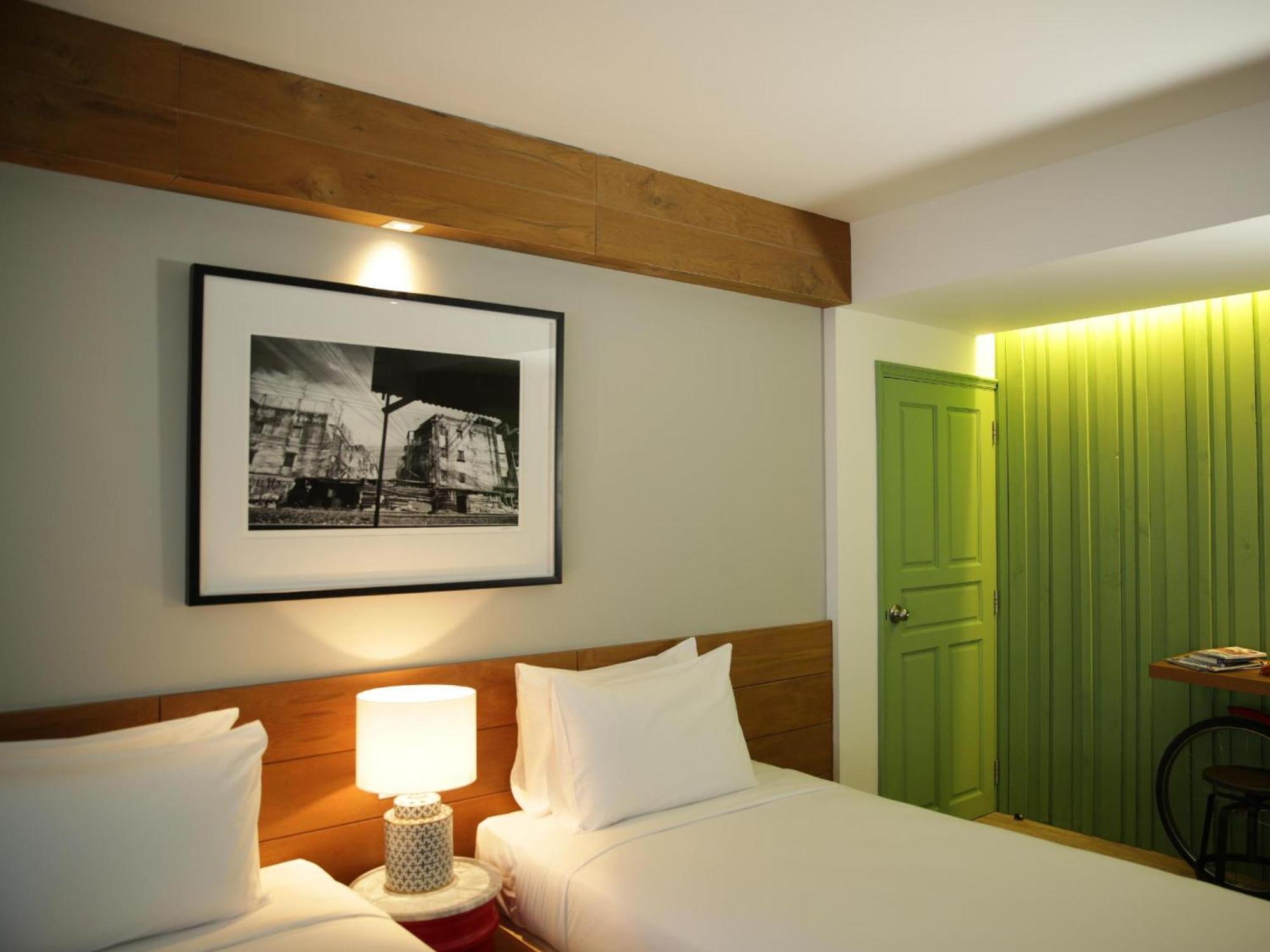 Vintage Superior Double or Twin Room,1588102062:JPEG