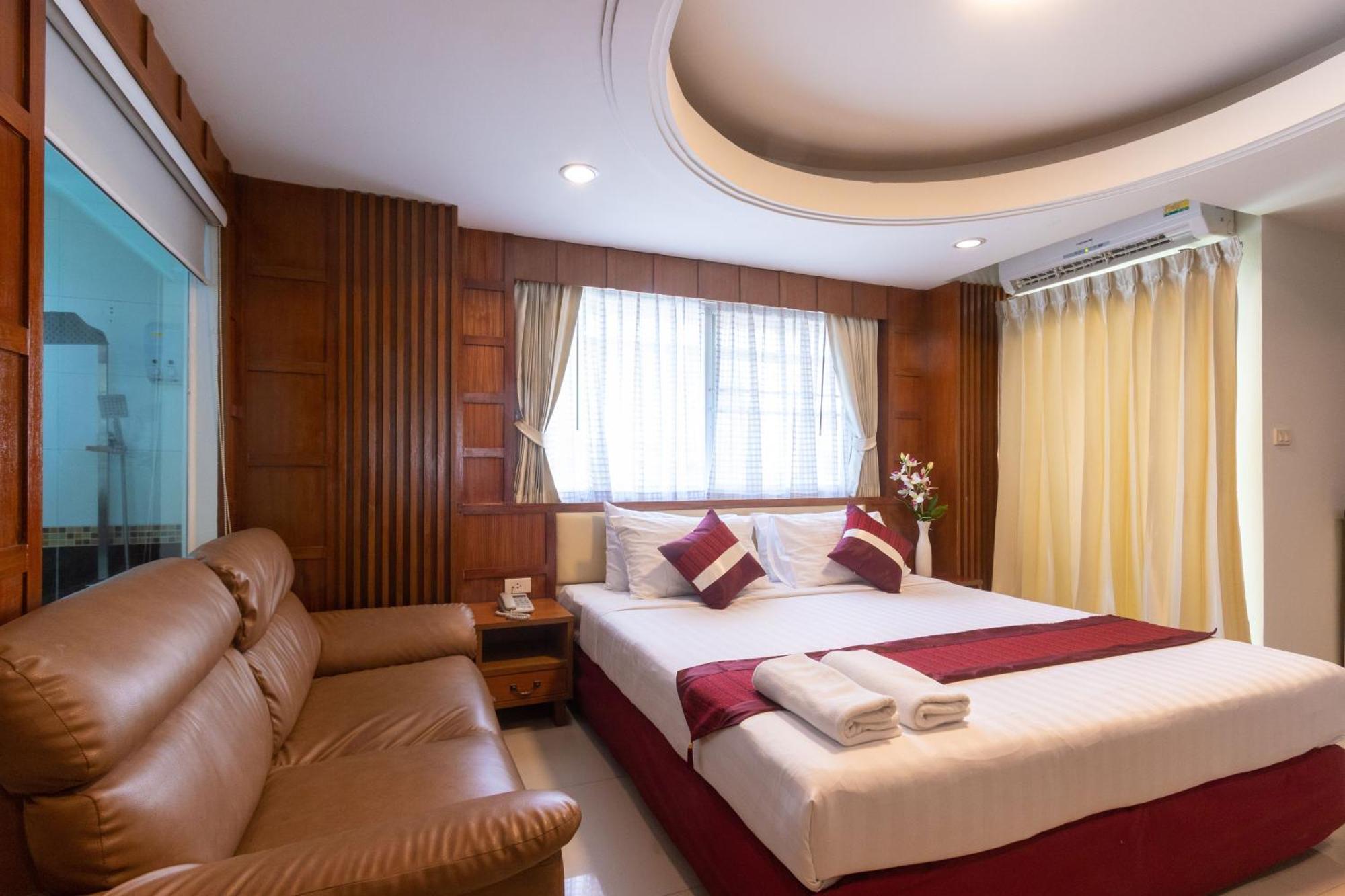 Grand Deluxe Double or Twin Room