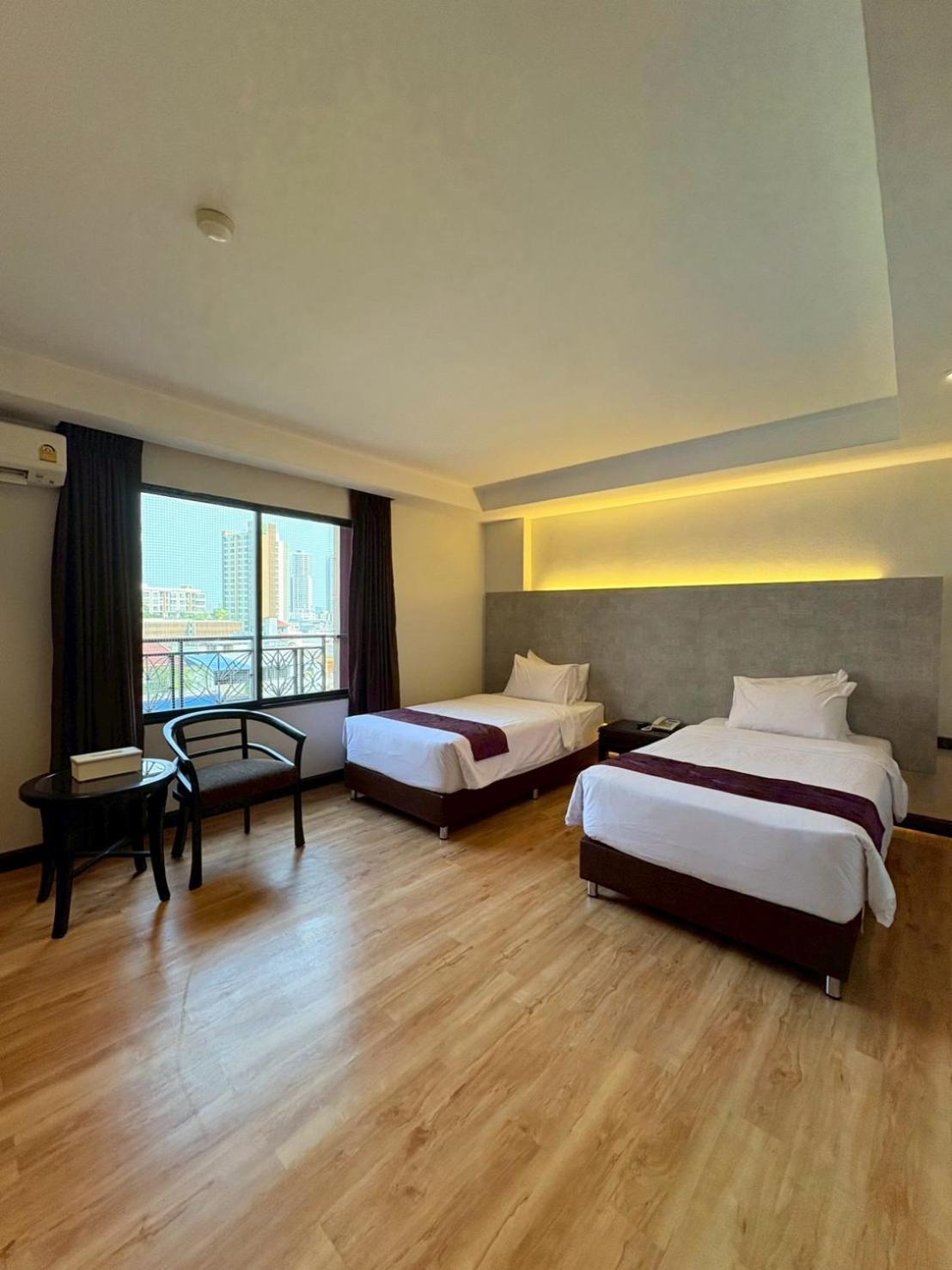 Studio twin bed
