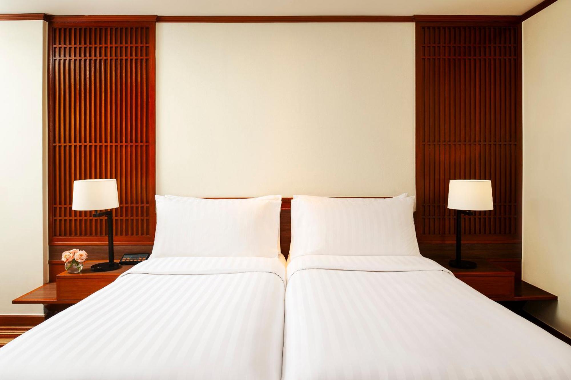 Quarto Twin Deluxe com Vista da Cidade