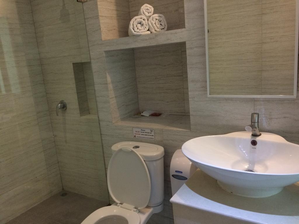 Standard Family Room,440521422:JPEG