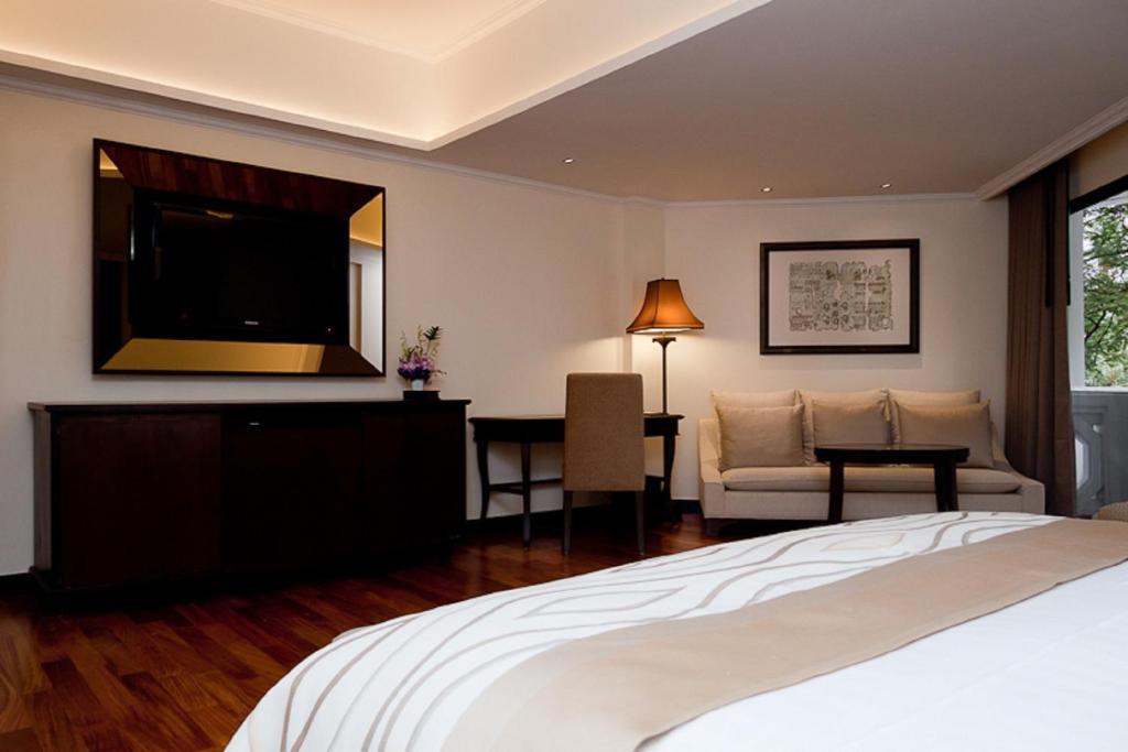 Deluxe Junior Suite