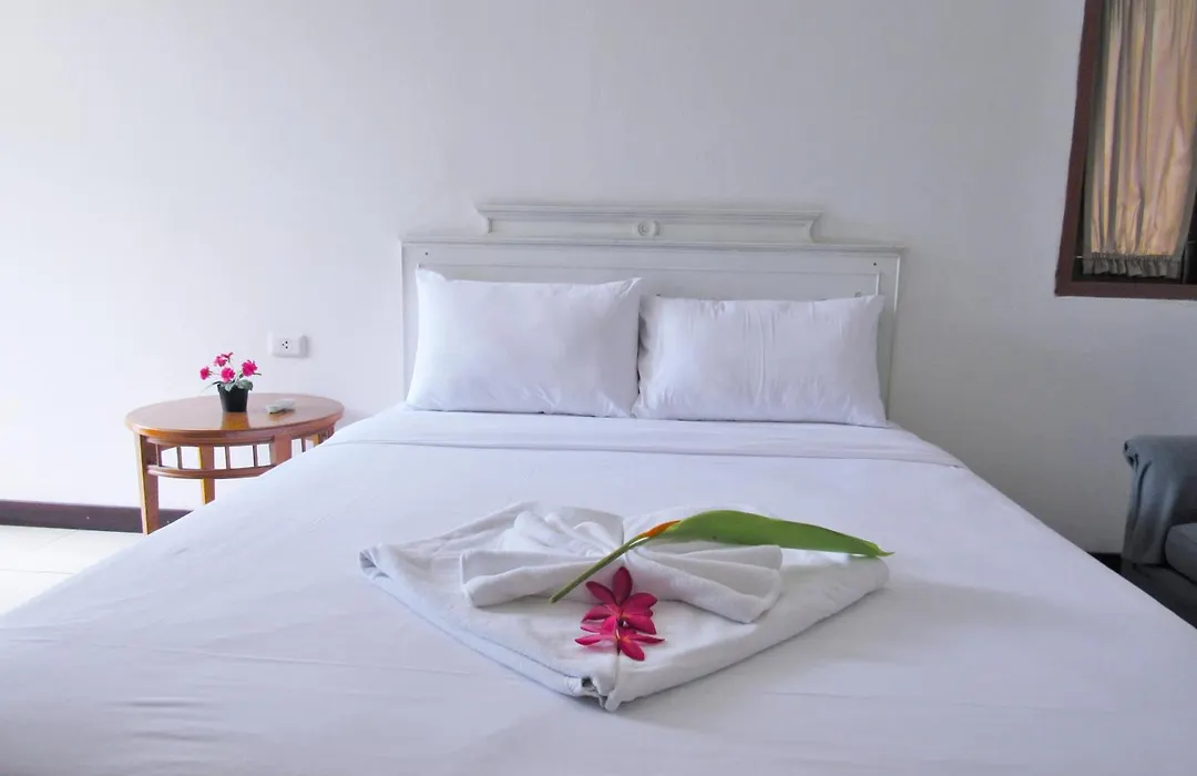 Jl Bangkok Hotel-1
