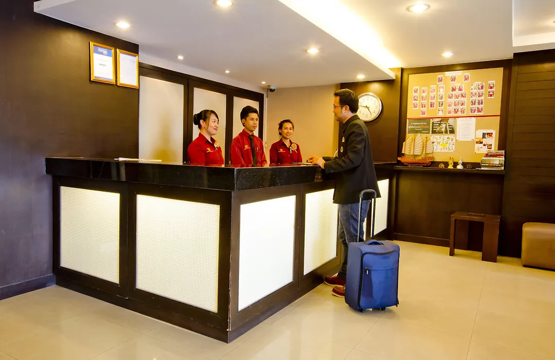 Sinsuvarn Airport Suite Hotel-1