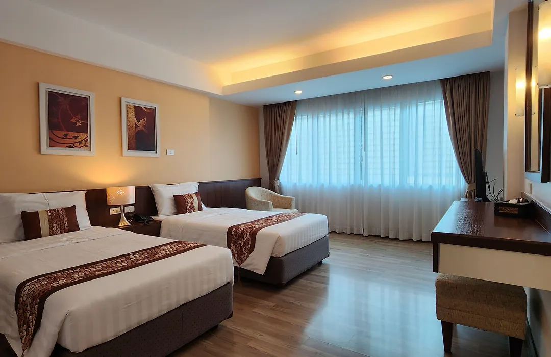 Avion Hotel-1