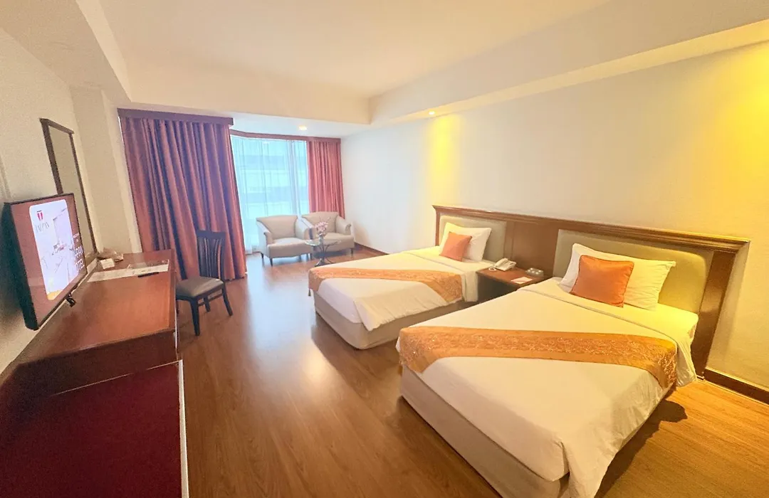 Tai Pan Hotel-1