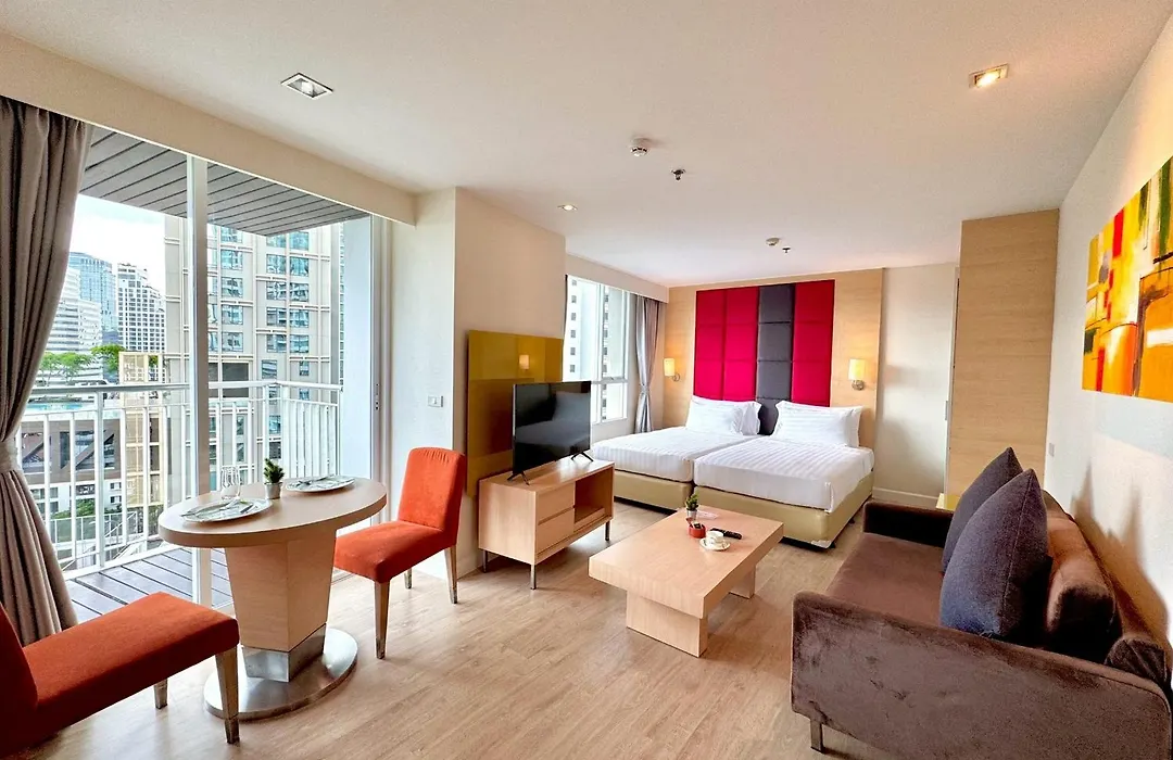 Urbana Langsuan Hotel-1