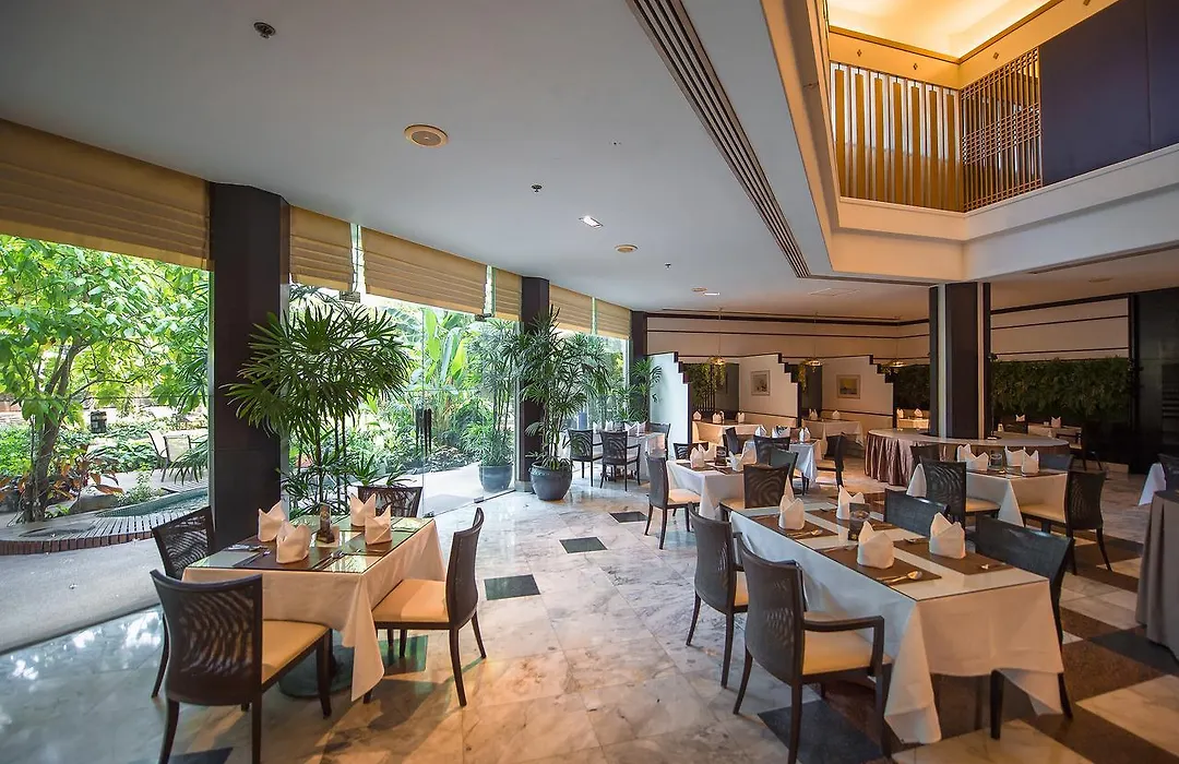 Pantip Suites-1