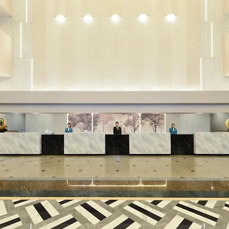 Twin Towers Hotel-3