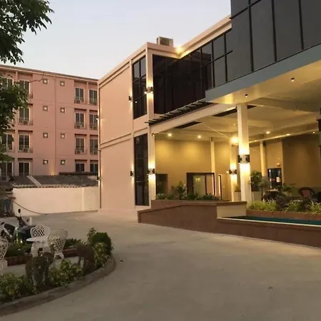 Pongsakorn Boutique Resort-2