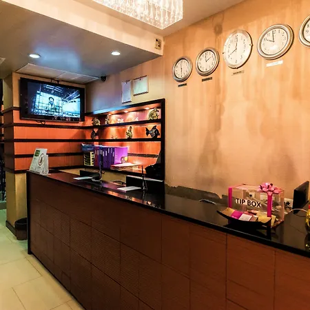 Bally Suite Silom-2