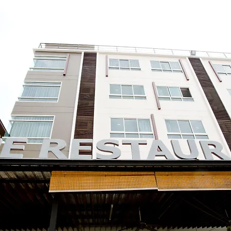 Sinsuvarn Airport Suite Hotel-3