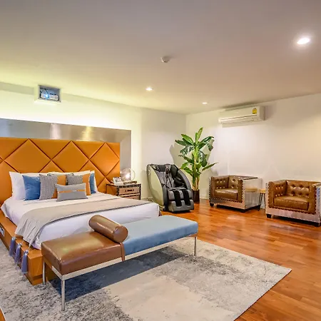 Benviar Tonson Residence-2