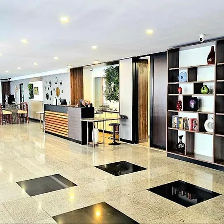 Dynasty Grande Hotel-3