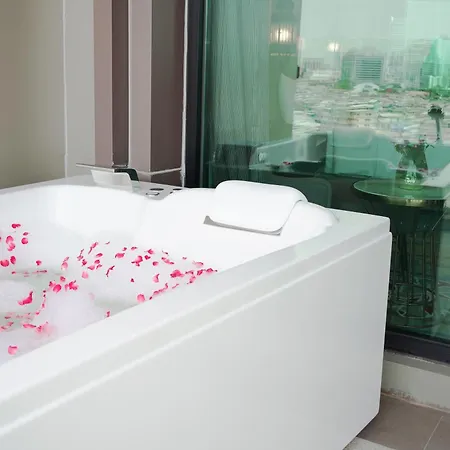 Valia Bangkok Sukhumvit 24 By Kingston Hotels-2