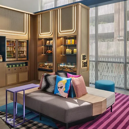 Aloft By Marriott Bangkok Sukhumvit 11-2